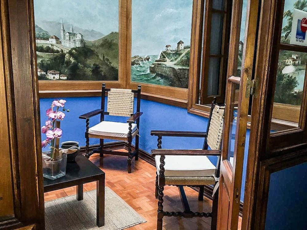 Hotel Puerto De 利亚内斯 外观 照片